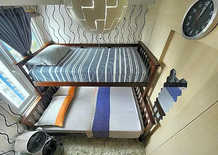 Отель Elegant At Grass Residences 1-5 Persons Only, Quezon