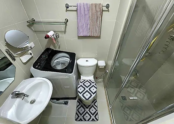 Отель Elegant At Grass Residences 1-5 Persons Only, Quezon 4*