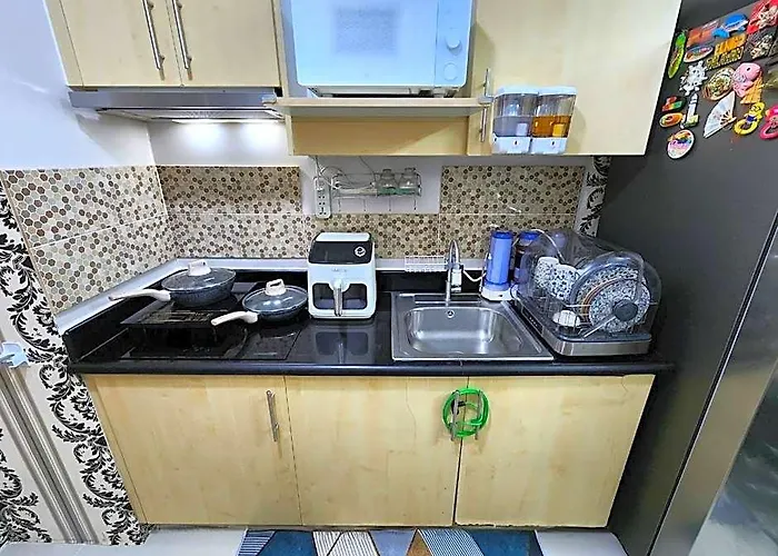 Elegant At Grass Residences 1-5 Persons Only, Quezon 4*